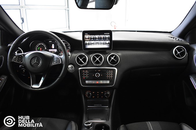 MERCEDES-BENZ A 180 d Automatic Sport